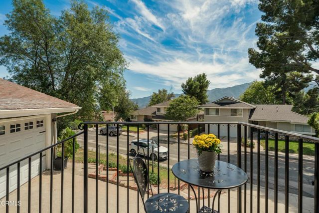 3615 Los Amigos Street, Glendale, CA 91214