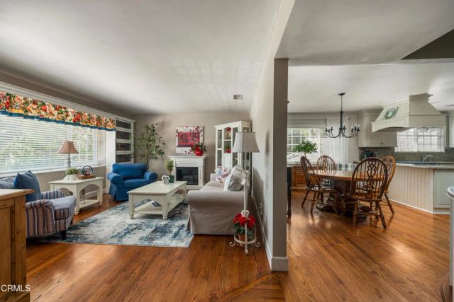 3615 Los Amigos Street, Glendale, CA 91214