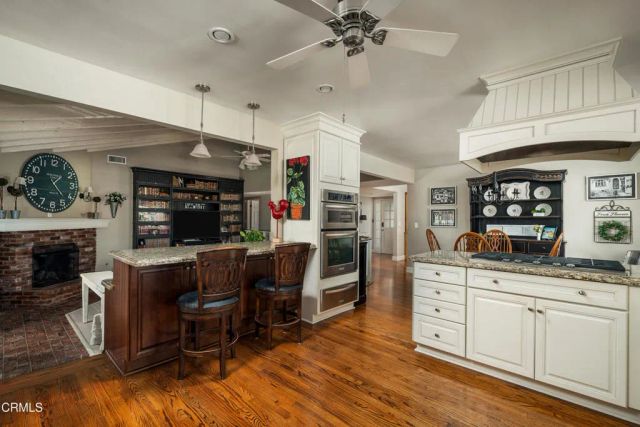 3615 Los Amigos Street, Glendale, CA 91214