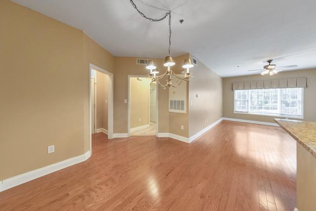 1002 Vinings Forest Lane SE 10, Smyrna, GA 30080