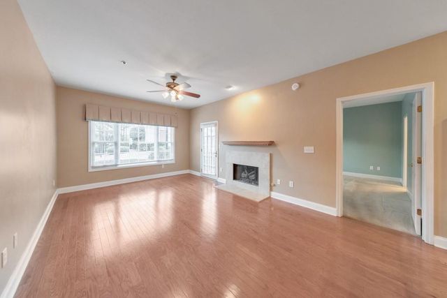 1002 Vinings Forest Lane SE 10, Smyrna, GA 30080