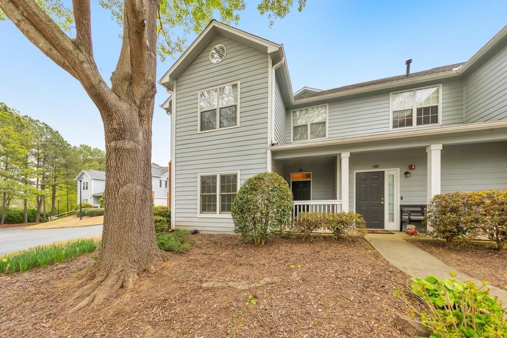 1002 Vinings Forest Lane SE 10, Smyrna, GA 30080