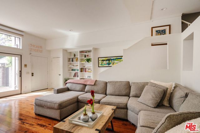 4608 Glencoe Avenue 3, Marina Del Rey, CA 90292