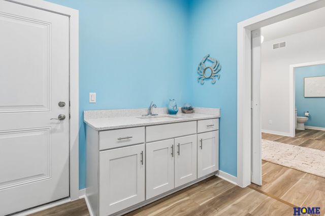 734 Cobblestone Pointe, Ashland, NE 68003