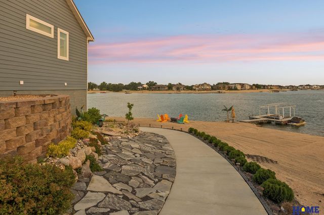 734 Cobblestone Pointe, Ashland, NE 68003