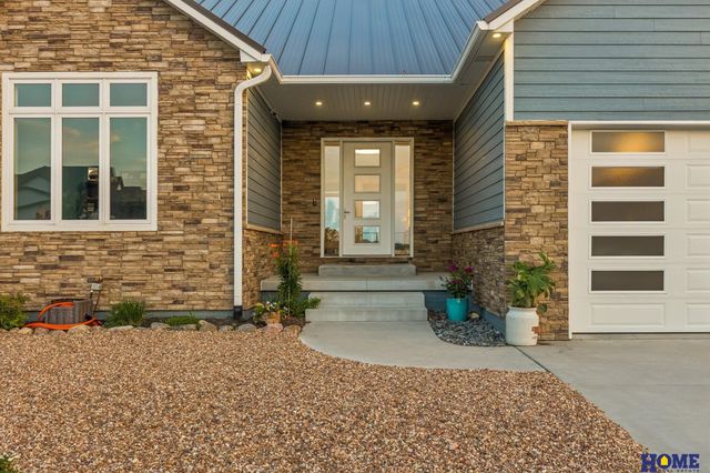 734 Cobblestone Pointe, Ashland, NE 68003