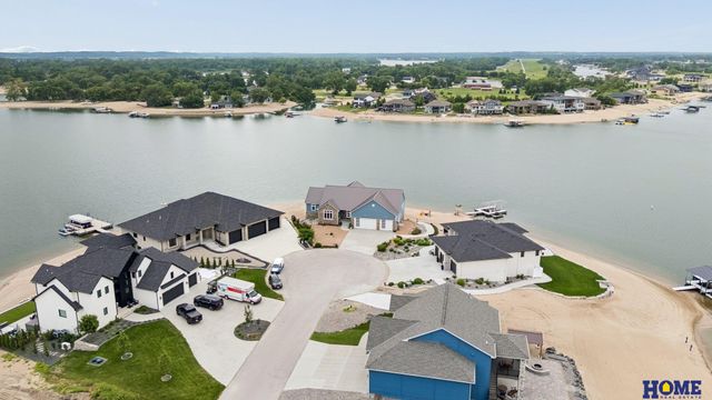 734 Cobblestone Pointe, Ashland, NE 68003