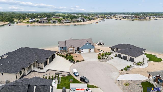 734 Cobblestone Pointe, Ashland, NE 68003