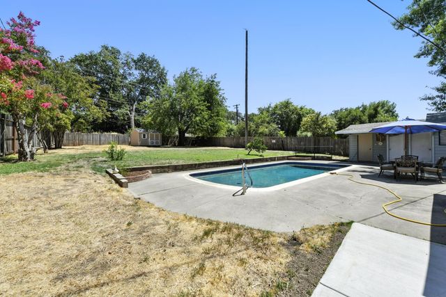 4724 Isabella Ave, Fair Oaks, CA 95628