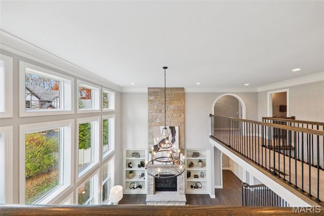 115 Ladue Pine Woods Place, St Louis, MO 63141