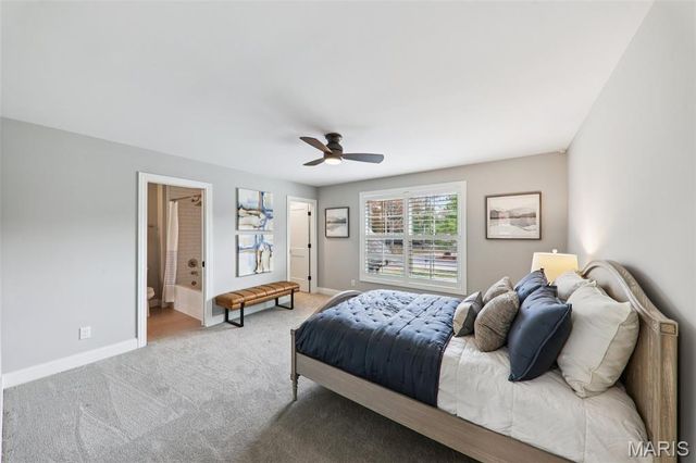 115 Ladue Pine Woods Place, St Louis, MO 63141