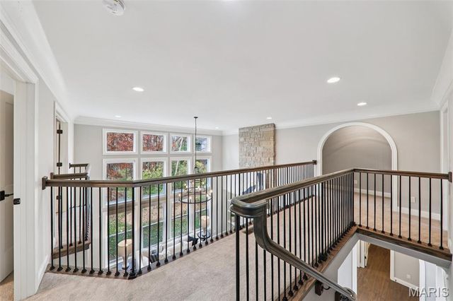 115 Ladue Pine Woods Place, St Louis, MO 63141