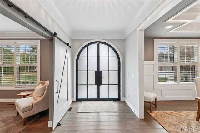 115 Ladue Pine Woods Place, St Louis, MO 63141