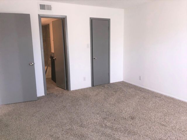 919 S Weatherred Drive 206, Richardson, TX 75080