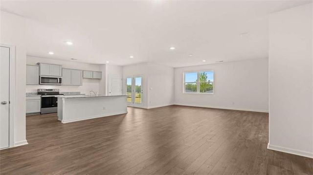 8579 PREAKNESS Pass, Lithonia, GA 30058
