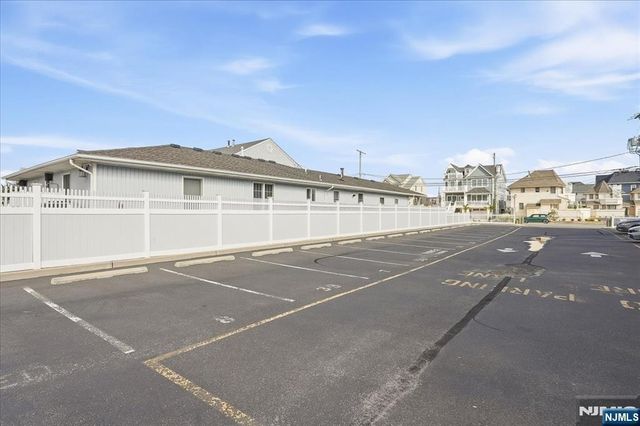 1 2nd Avenue 8, Seaside Heights, NJ 08751