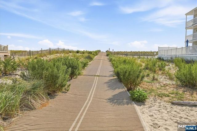 1 2nd Avenue 8, Seaside Heights, NJ 08751