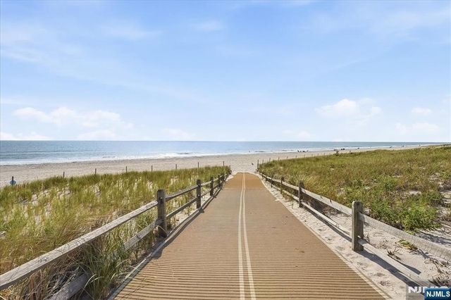 1 2nd Avenue 8, Seaside Heights, NJ 08751