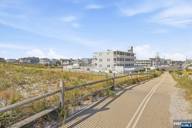 1 2nd Avenue 8, Seaside Heights, NJ 08751
