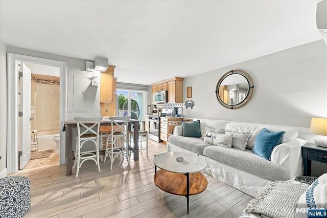 1 2nd Avenue 8, Seaside Heights, NJ 08751