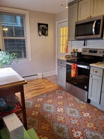 35 Mann Avenue 1, Newport, RI 02840