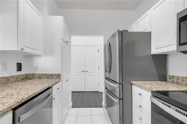 3475 Oak Valley Road NE 650, Atlanta, GA 30326