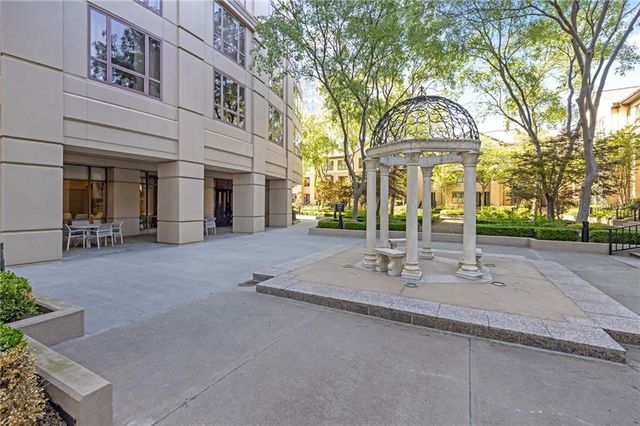 3475 Oak Valley Road NE 650, Atlanta, GA 30326