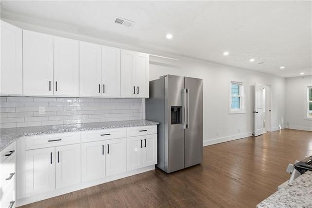 303 Glen Iris Drive, Monroe, GA 30655