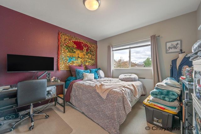 1513 SUNNY HILL, Cheyenne, WY 82001