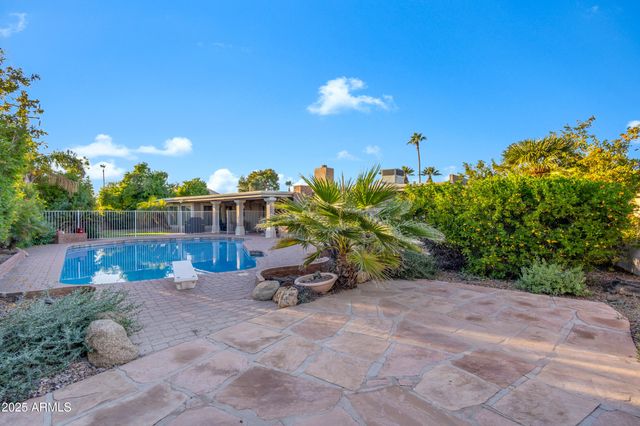 1943 E DIAMOND Drive, Tempe, AZ 85283