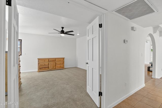 1943 E DIAMOND Drive, Tempe, AZ 85283