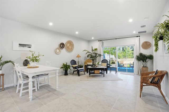 18093 TURNING LEAF CIRCLE, Land O Lakes, FL 34638