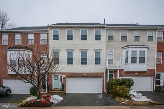 5168 BALLYCASTLE CIR, Alexandria, VA 22315