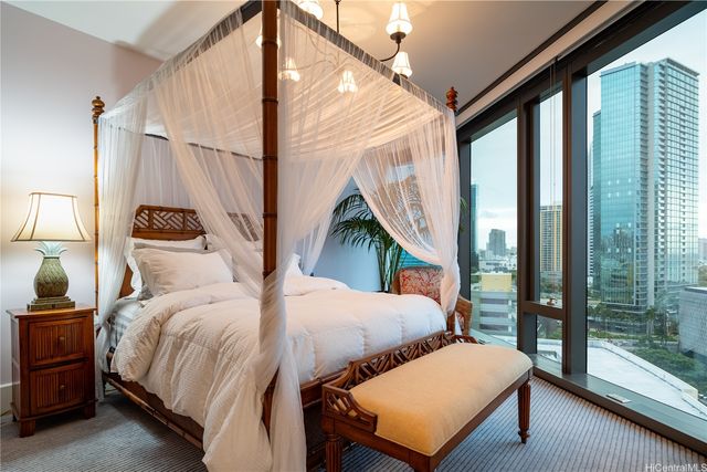 1108 Auahi Street 1102, Honolulu, HI 96814