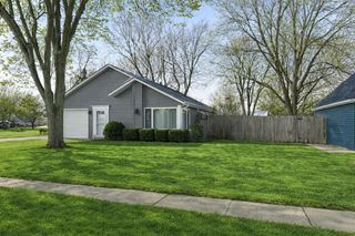 4 Ingleshire Road, Montgomery, IL 60538