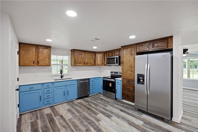 17301 Us Highway 64, Atkins, AR 72823
