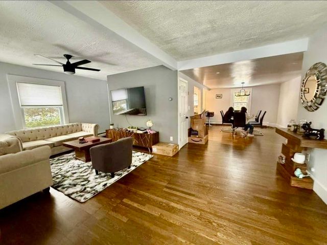 83 Village St, Millis, MA 02054