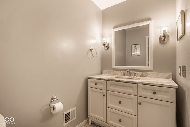 12305 Brookshire Parkway, Carmel, IN 46033