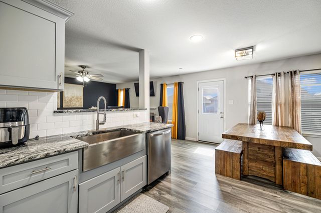 2408 Clairborne Drive, Fort Worth, TX 76177