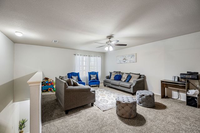 2408 Clairborne Drive, Fort Worth, TX 76177