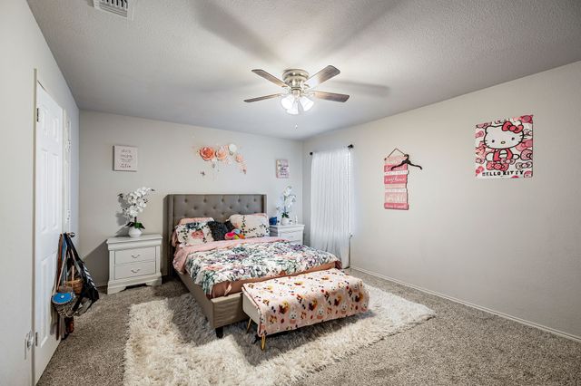 2408 Clairborne Drive, Fort Worth, TX 76177