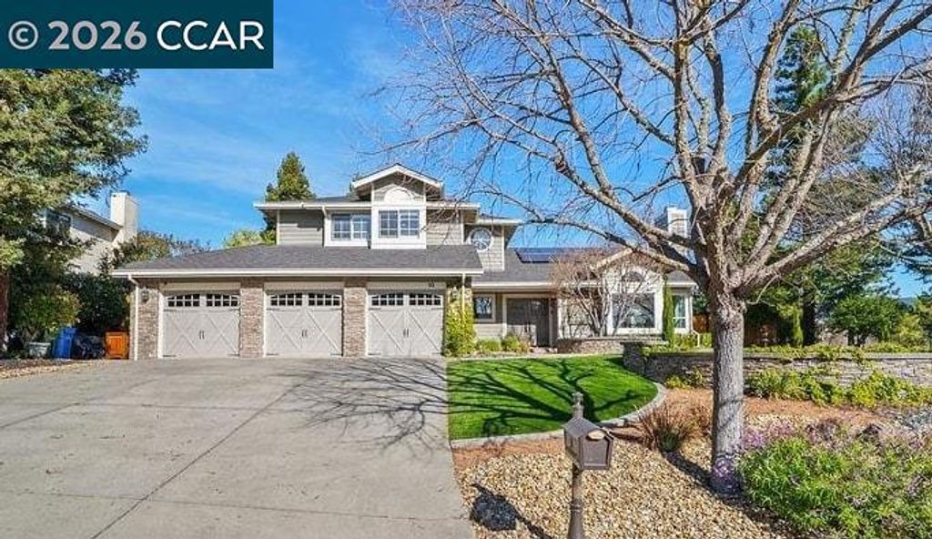 Image 2 of property listing at 10 10 Crown Valley Ct, Danville, CA 94506