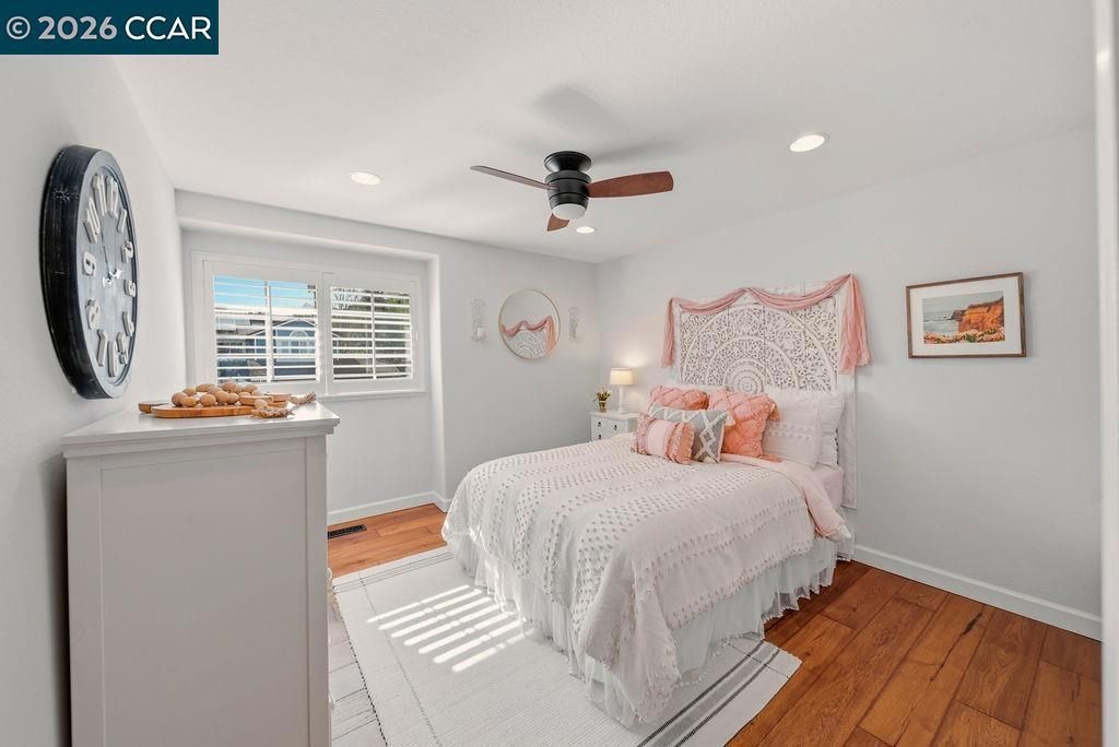 Image 36 of property listing at 10 10 Crown Valley Ct, Danville, CA 94506