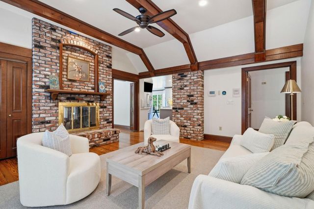 1500 Foothill Road, Pleasanton, CA 94588