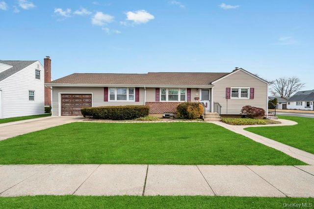1200 Stewart Avenue, Bethpage, NY 11714