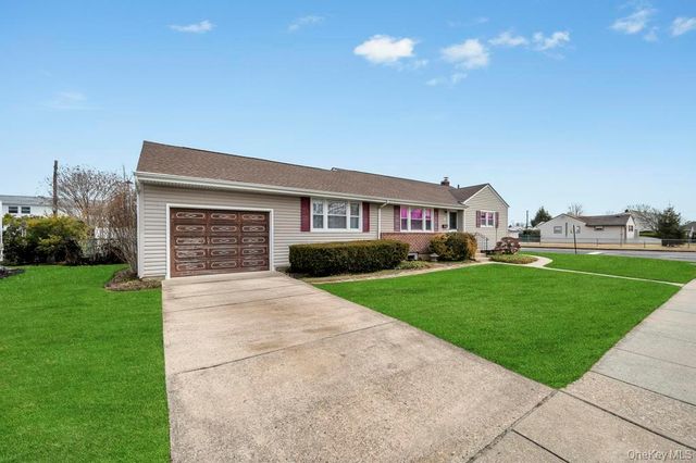 1200 Stewart Avenue, Bethpage, NY 11714