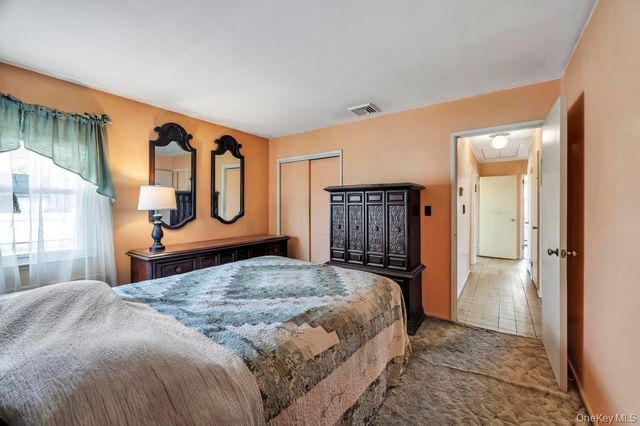 1200 Stewart Avenue, Bethpage, NY 11714
