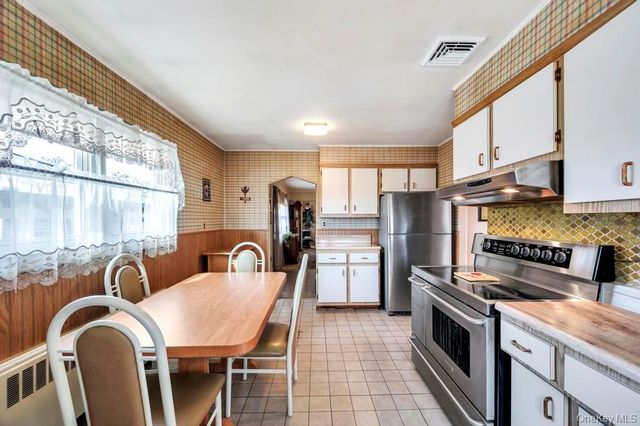 1200 Stewart Avenue, Bethpage, NY 11714