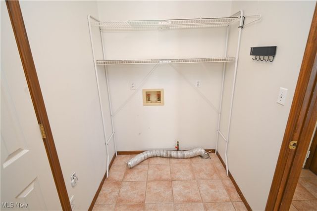 6856 Berry Blossom Drive, Canfield, OH 44406