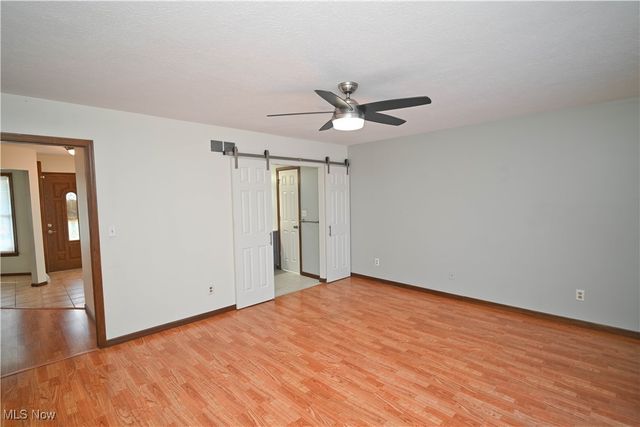 6856 Berry Blossom Drive, Canfield, OH 44406